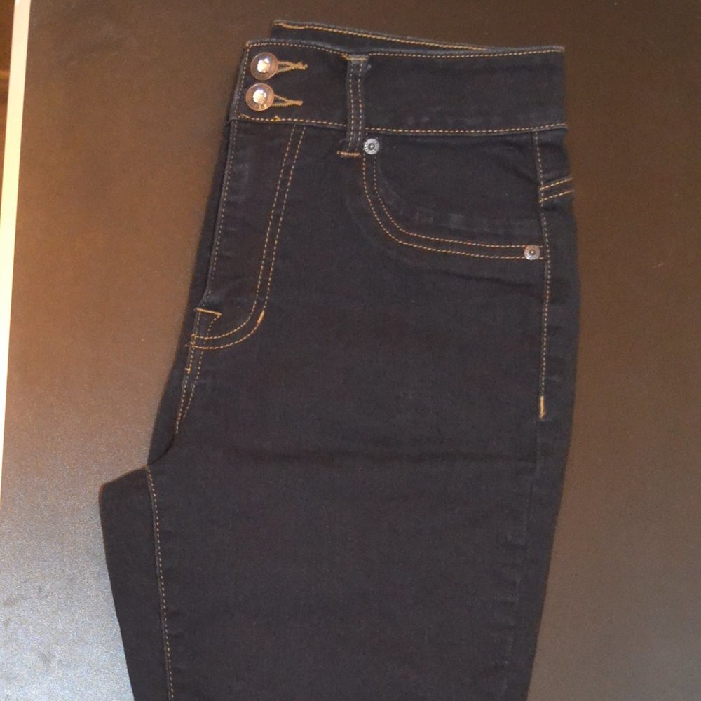 Faith Jeans - High Waisted Capri Pants